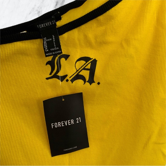 🌸One Shoulder Ribbed Crop Cami - Picture 2 of 2